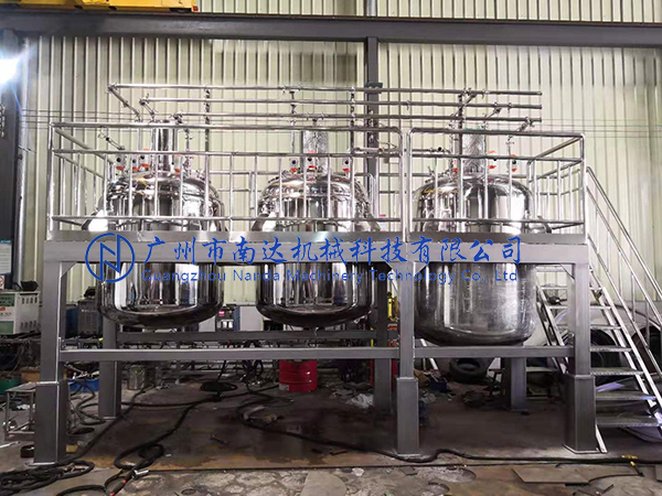 CIP清洗工作臺(tái) CIP清洗工作臺(tái)